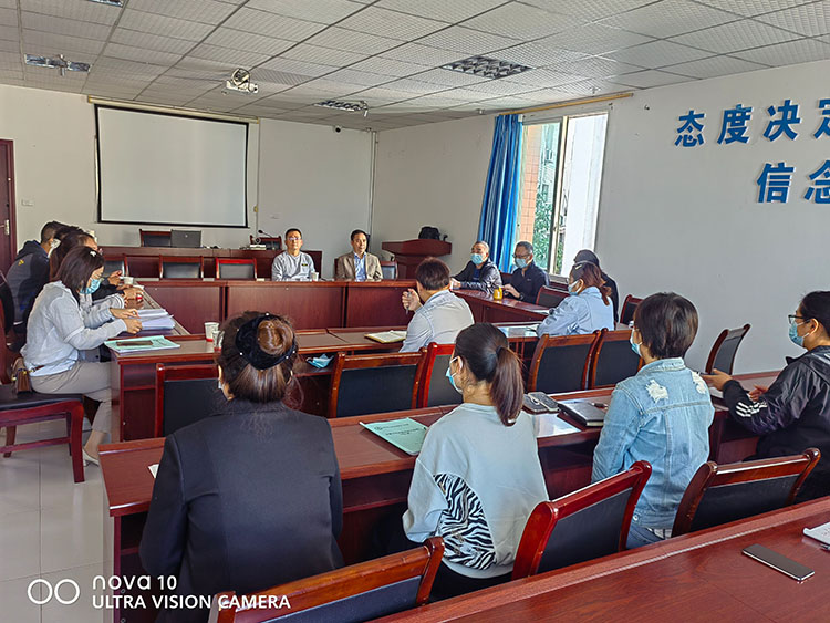 风险久久久久久亚洲精品影院