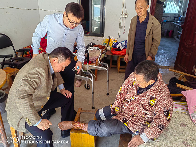 风险久久久久久亚洲精品影院