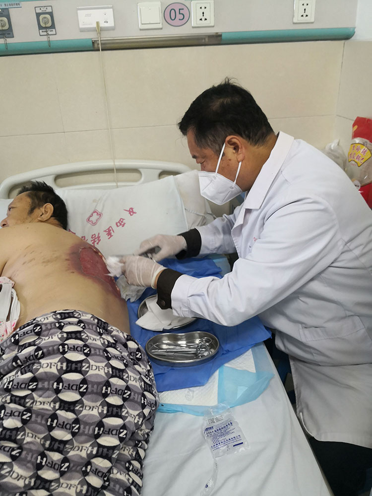 风险久久久久久亚洲精品影院