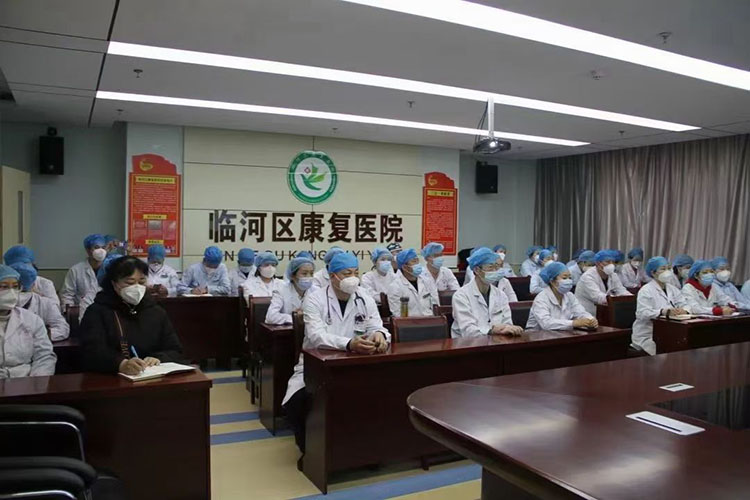 风险久久久久久亚洲精品影院