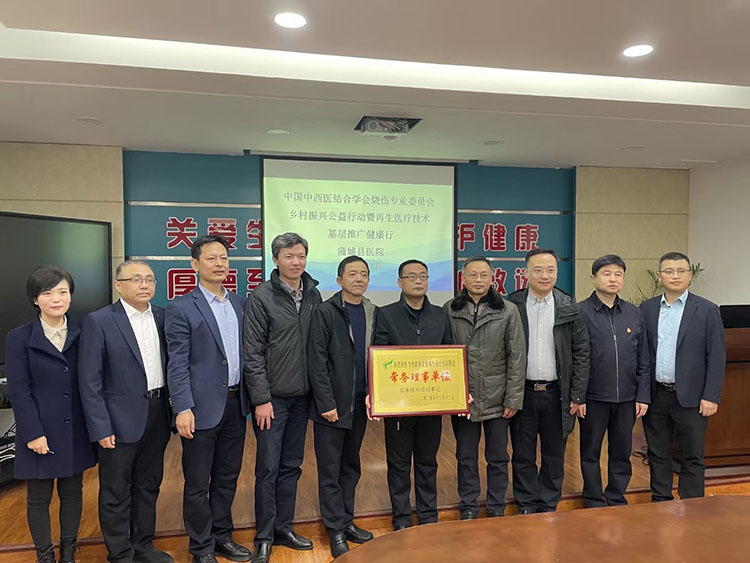 风险久久久久久亚洲精品影院