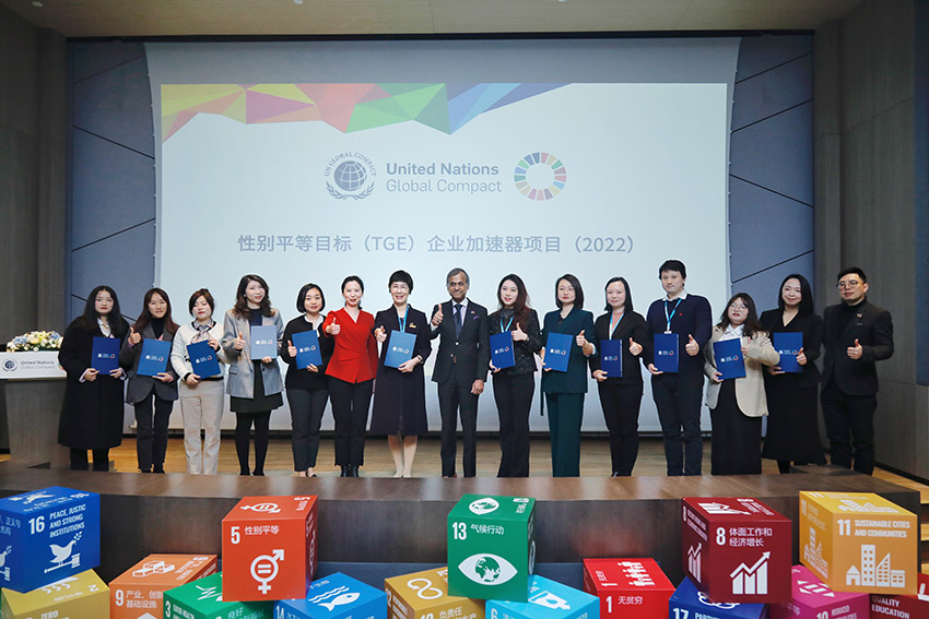 风险久久久久久亚洲精品影院