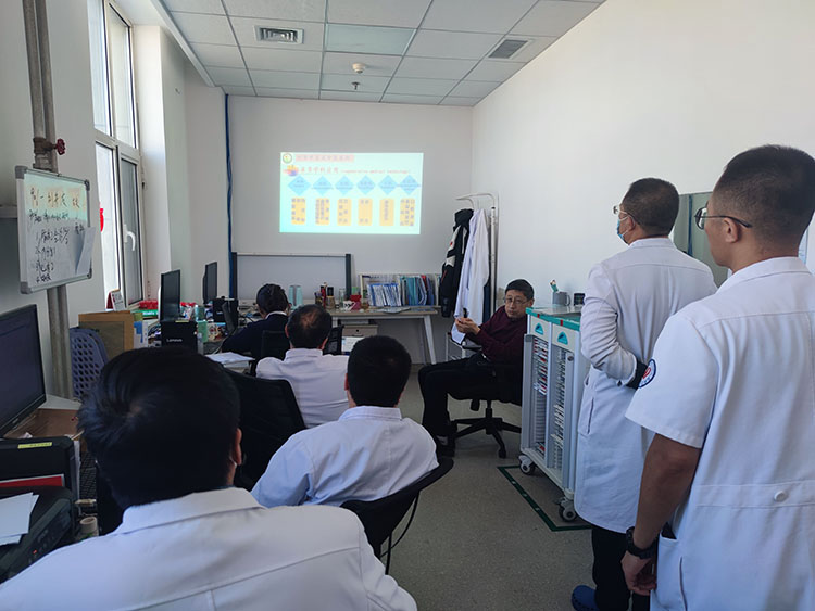 风险久久久久久亚洲精品影院