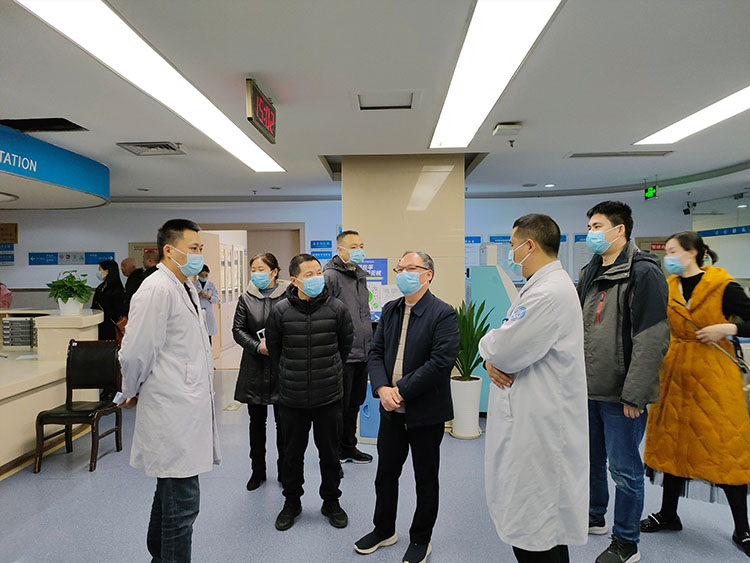 风险久久久久久亚洲精品影院