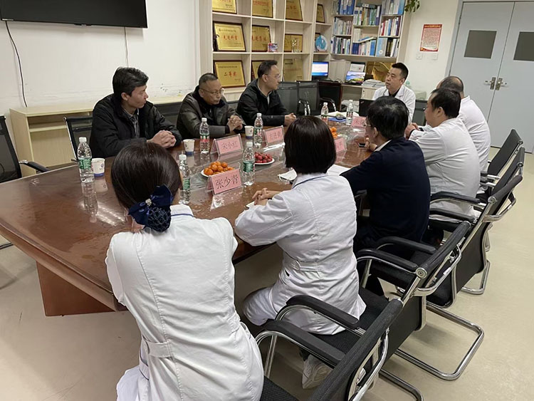 风险久久久久久亚洲精品影院