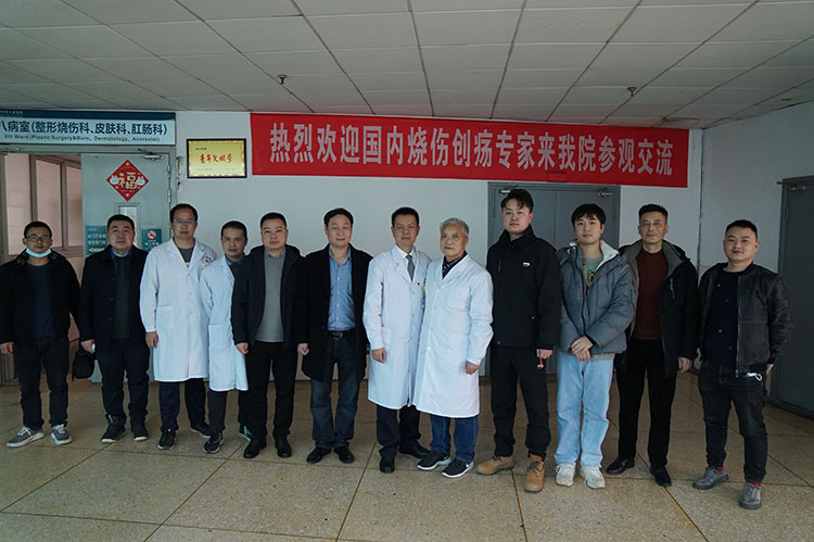 风险久久久久久亚洲精品影院