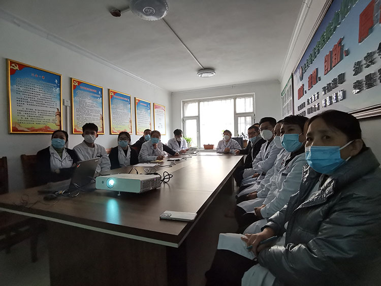 风险久久久久久亚洲精品影院