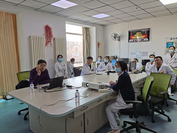 风险久久久久久亚洲精品影院