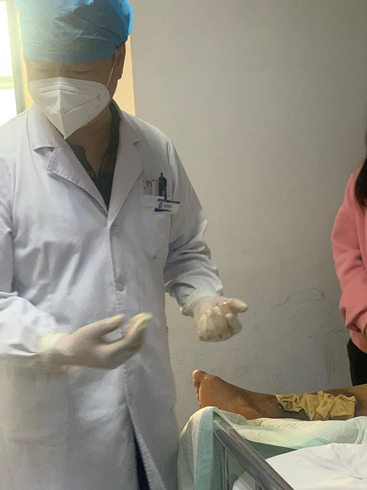 风险久久久久久亚洲精品影院