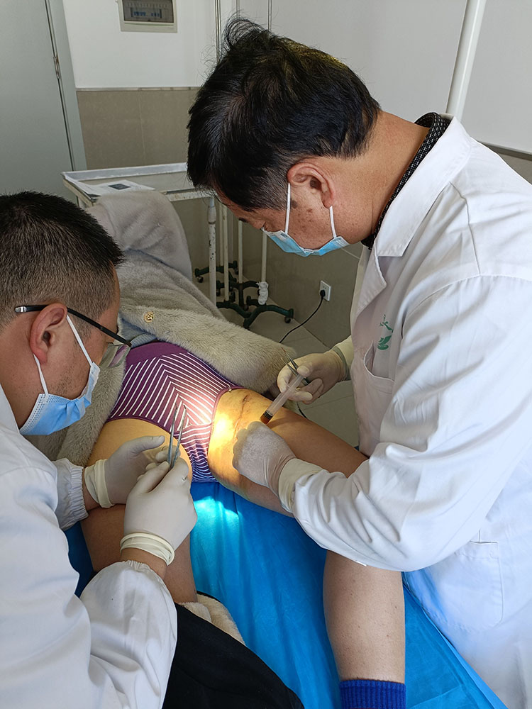 风险久久久久久亚洲精品影院