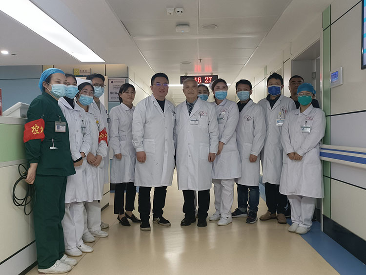 风险久久久久久亚洲精品影院