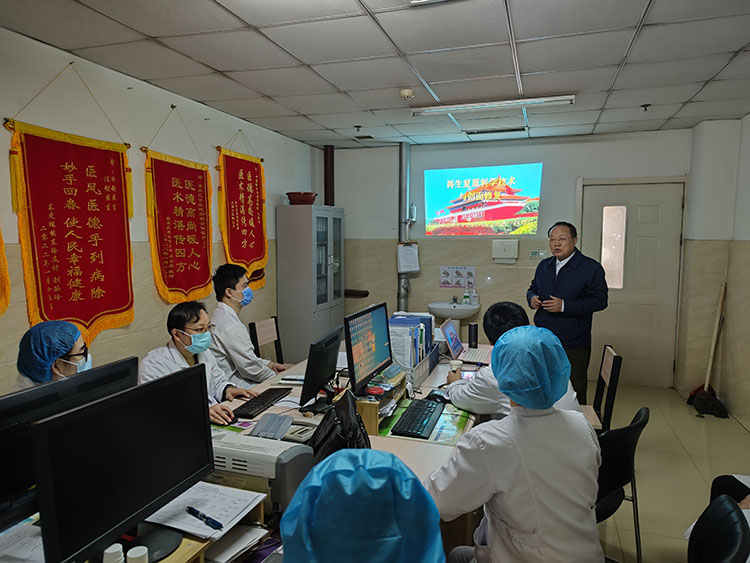 风险久久久久久亚洲精品影院