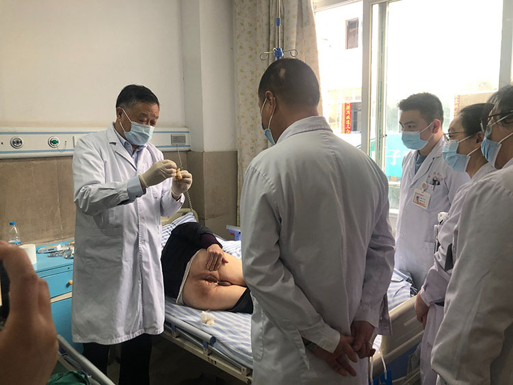 风险久久久久久亚洲精品影院