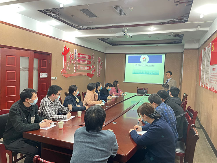 风险久久久久久亚洲精品影院