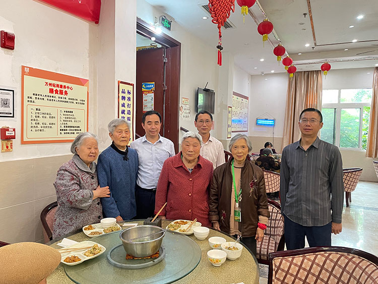 风险久久久久久亚洲精品影院