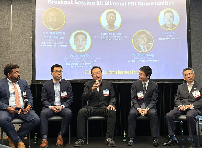 风险久久久久久亚洲精品影院