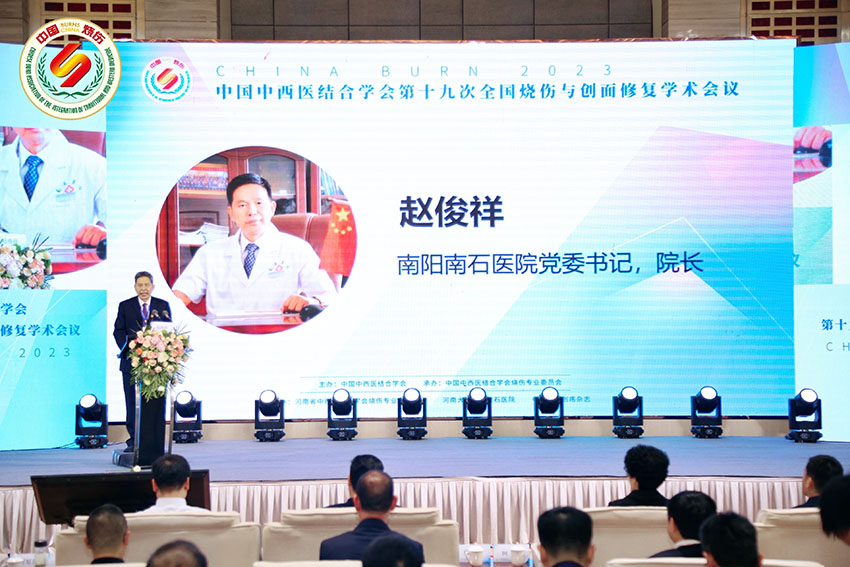 风险久久久久久亚洲精品影院