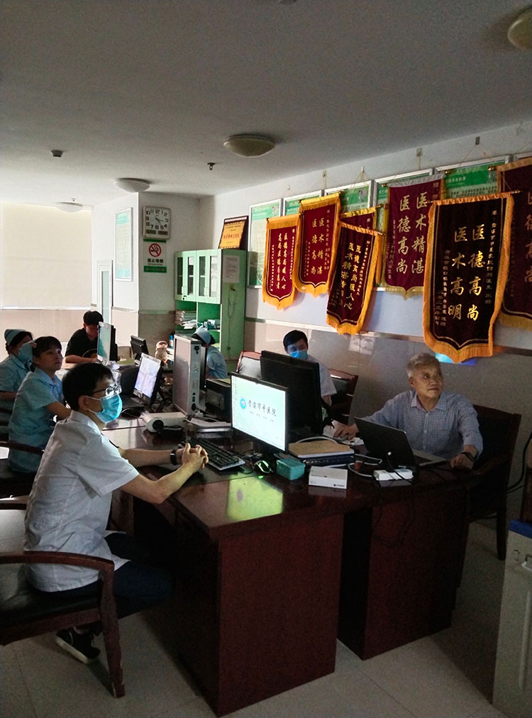 风险久久久久久亚洲精品影院