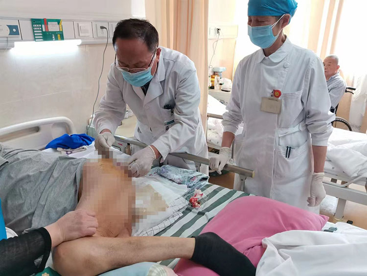 风险久久久久久亚洲精品影院