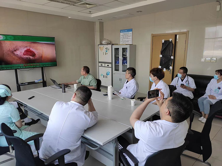 风险久久久久久亚洲精品影院