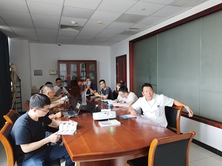 风险久久久久久亚洲精品影院