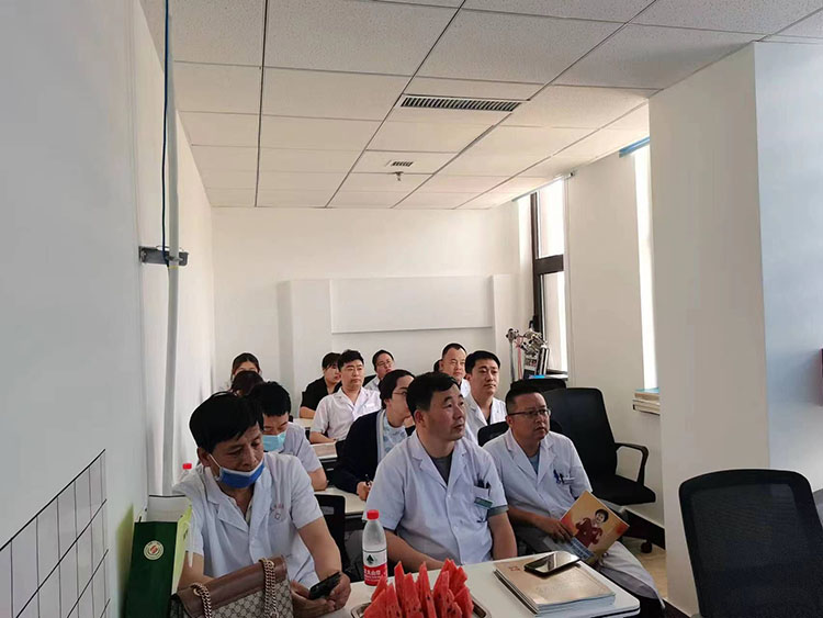 风险久久久久久亚洲精品影院