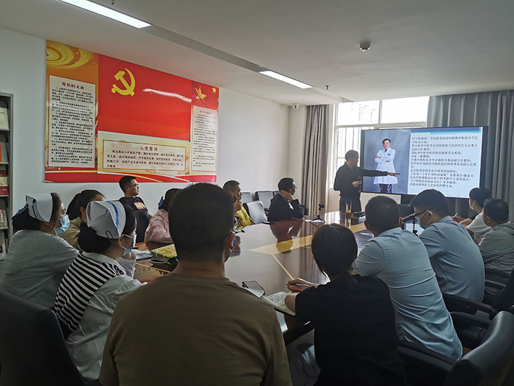 风险久久久久久亚洲精品影院