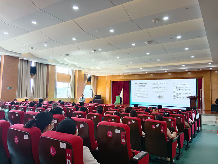 风险久久久久久亚洲精品影院