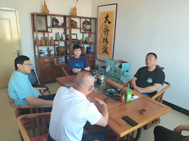 风险久久久久久亚洲精品影院