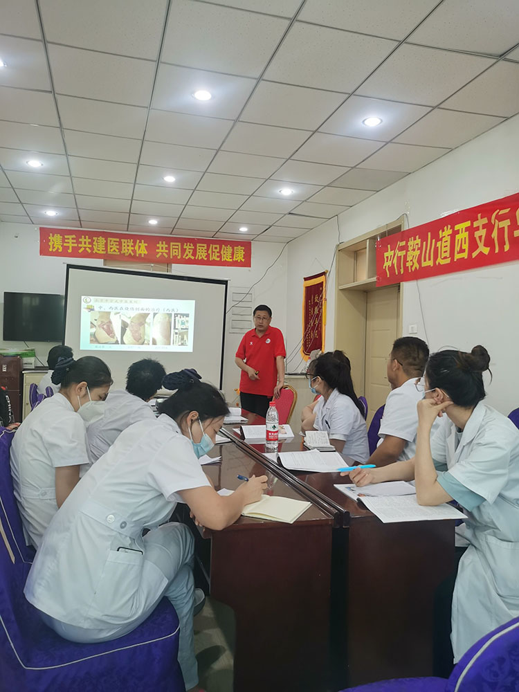 风险久久久久久亚洲精品影院