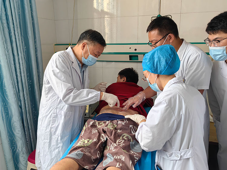 风险久久久久久亚洲精品影院