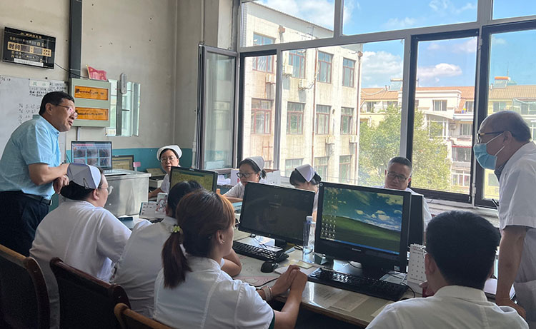 风险久久久久久亚洲精品影院