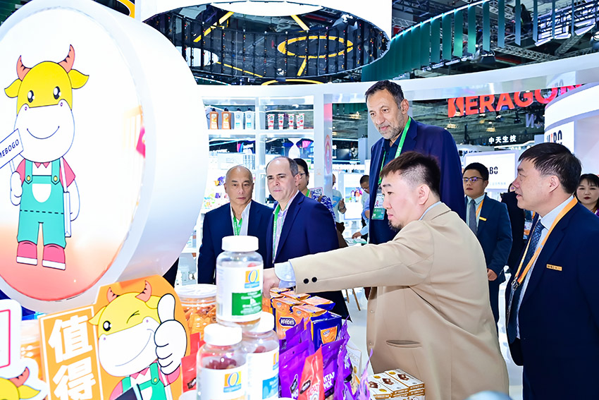 风险久久久久久亚洲精品影院