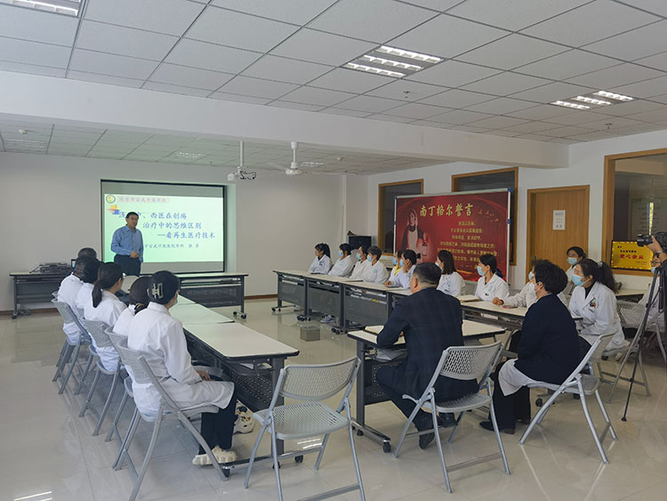 风险久久久久久亚洲精品影院