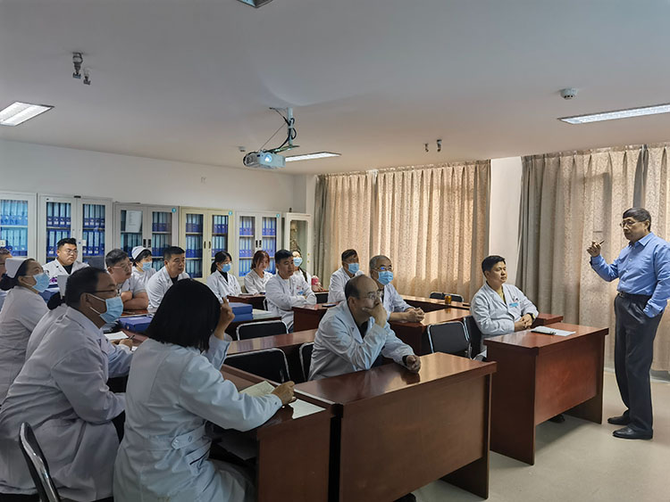 风险久久久久久亚洲精品影院