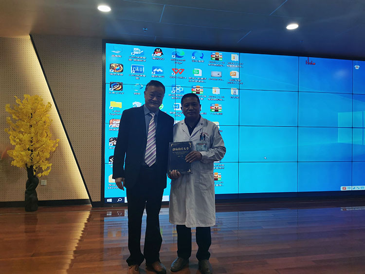 风险久久久久久亚洲精品影院