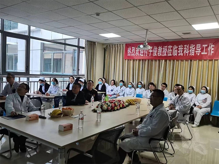 风险久久久久久亚洲精品影院