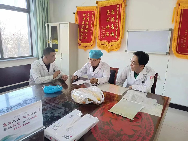 风险久久久久久亚洲精品影院