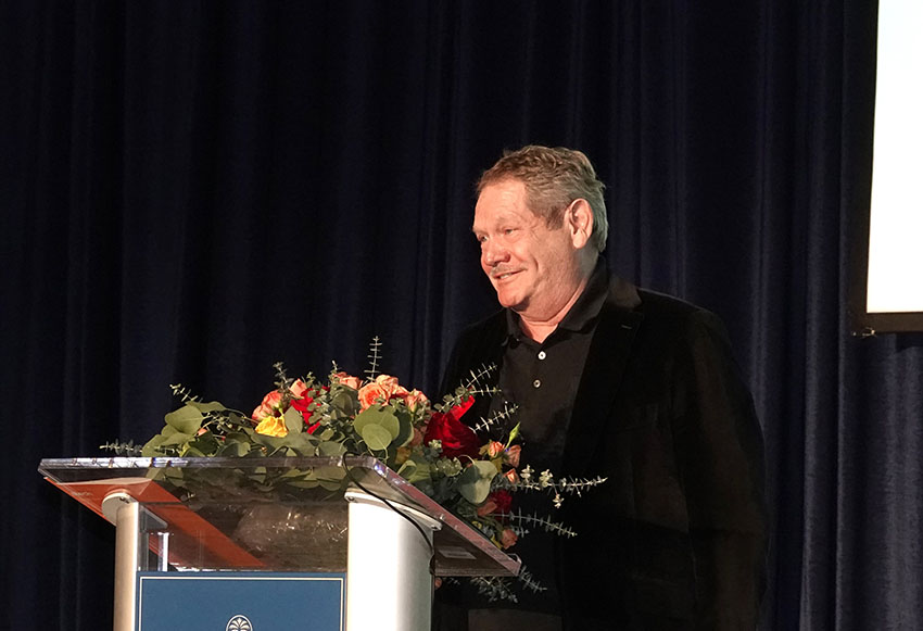 风险久久久久久亚洲精品影院