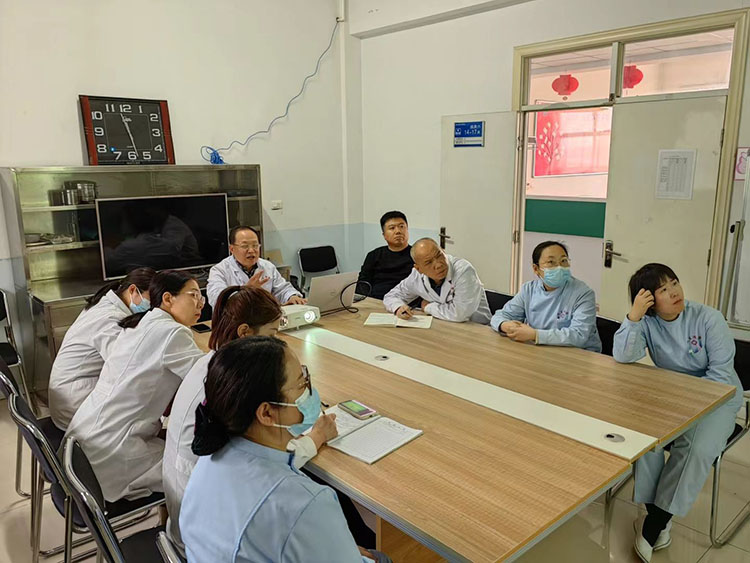 风险久久久久久亚洲精品影院