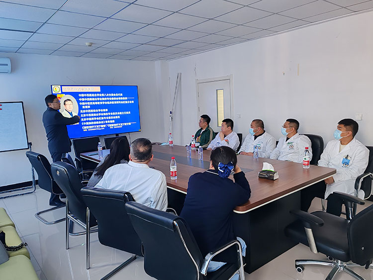 风险久久久久久亚洲精品影院