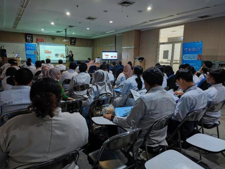 风险久久久久久亚洲精品影院