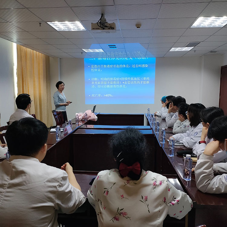 风险久久久久久亚洲精品影院