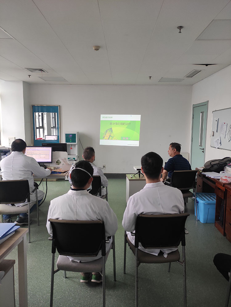 风险久久久久久亚洲精品影院