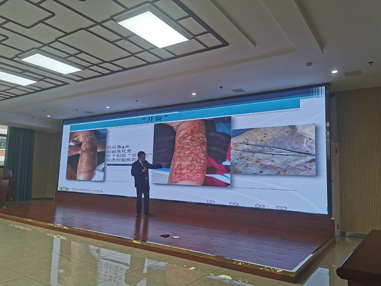 风险久久久久久亚洲精品影院