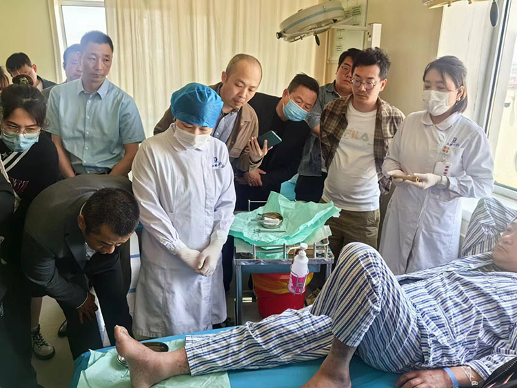 风险久久久久久亚洲精品影院