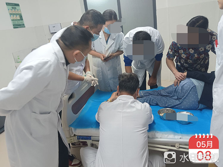 风险久久久久久亚洲精品影院