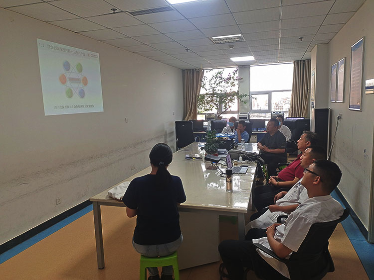 风险久久久久久亚洲精品影院