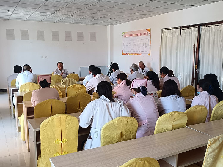 风险久久久久久亚洲精品影院