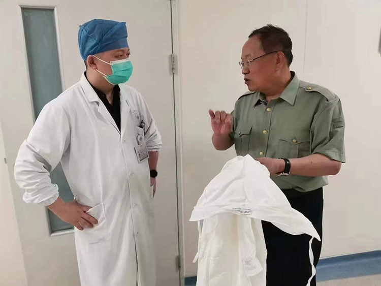 风险久久久久久亚洲精品影院